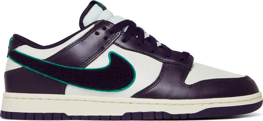 Dunk Low 'Chenille Swoosh - Grand Purple' (707)