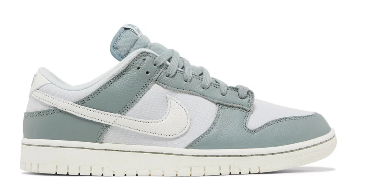 Dunk Low 'Mica Green' (650)