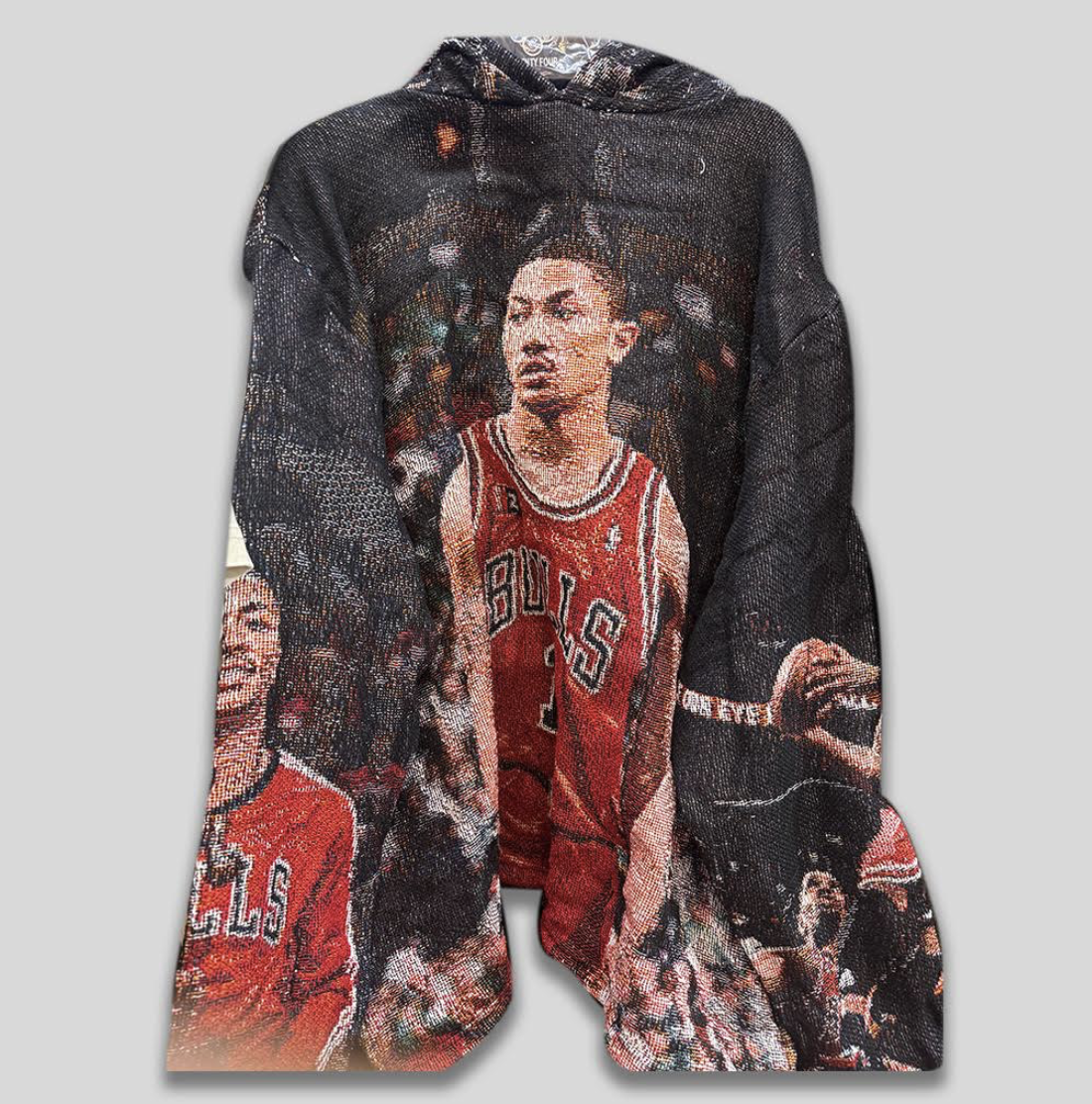 Bulls 'D Rose' Tapestry Hoodie